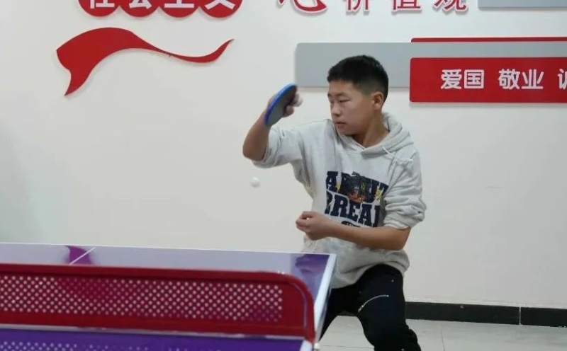 场气氛热烈